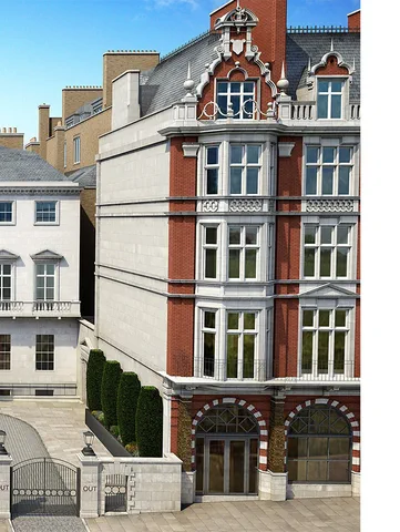 Brogan basement Hoists in Piccadilly Mansion Hotel